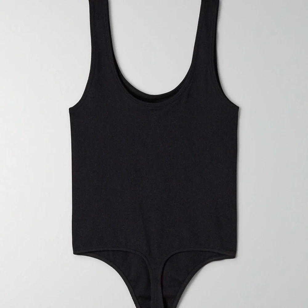 Aritzia Babaton Black Ribbed Thong Tank Top Bodysuit Size XS - Picture 3 of 5